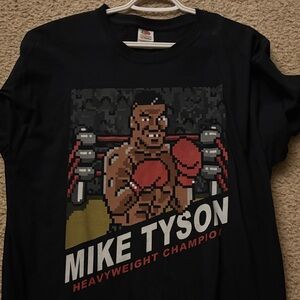 Fruit of the Loom Black Graphic Tee